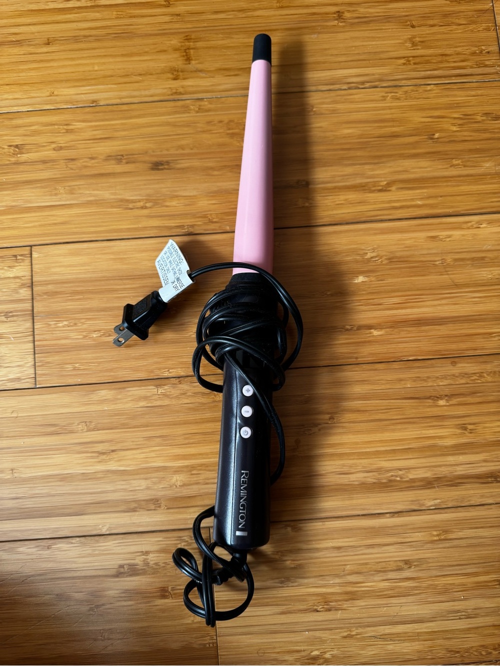 Remington Pink and Black Tapered Curling Wand